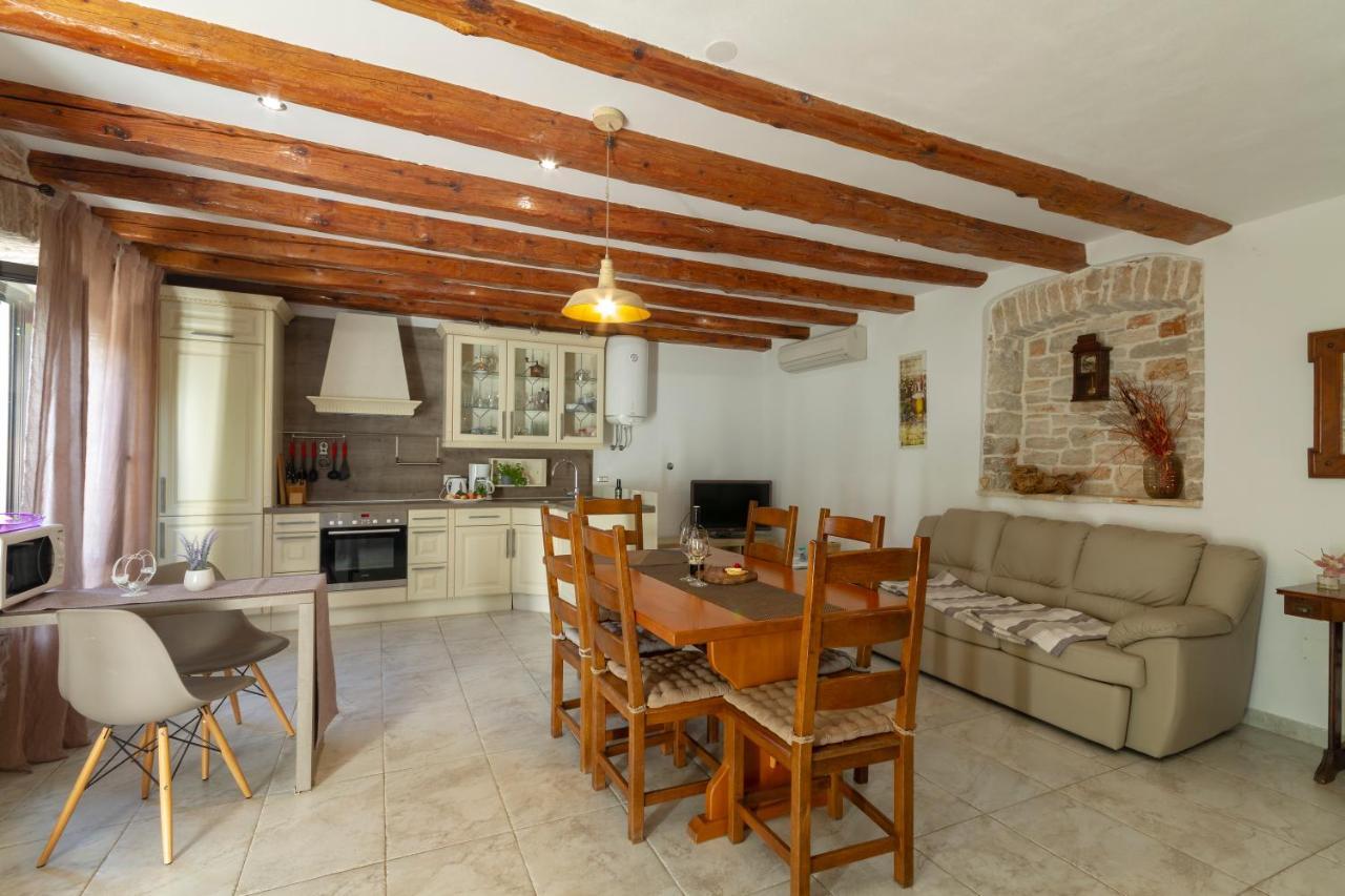 Holiday Stone House Bale Dış mekan fotoğraf