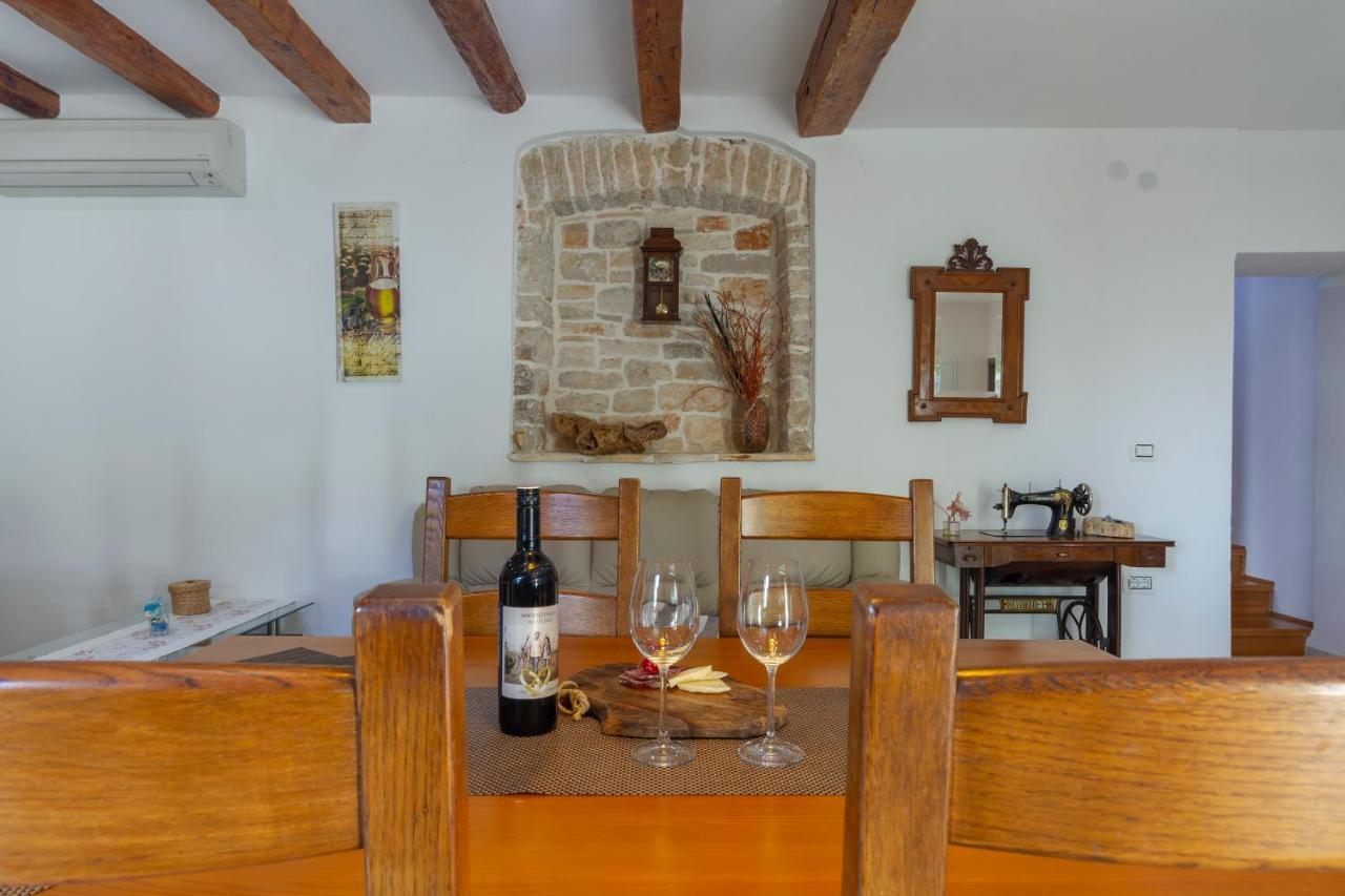 Holiday Stone House Bale Dış mekan fotoğraf